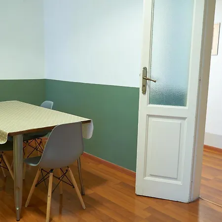 De Amicis Apartament *