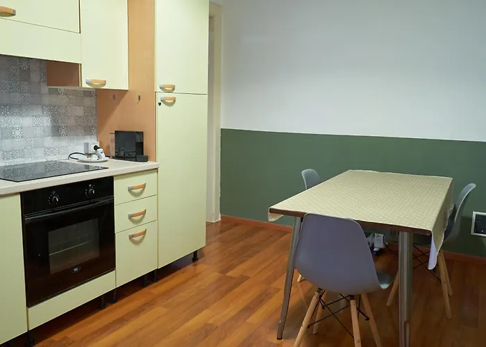 De Amicis Апартаменты *